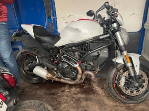 Skradziony w Berlinie motocykl Skradziony w Berlinie motocykl