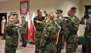 Funkcjonariusze podczas ślubowania Funkcjonariusze podczas ślubowania