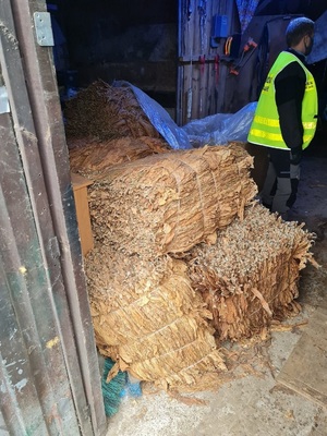 Członkowie grupy wprowadzili do obrotu towar wart kilkadziesiąt milionów złotych Członkowie grupy wprowadzili do obrotu towar wart kilkadziesiąt milionów złotych