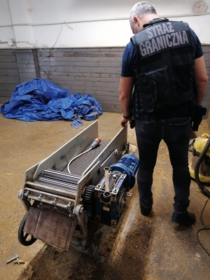 Profesjonalna krajalnica do tytoniu Profesjonalna krajalnica do tytoniu