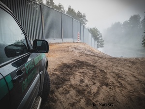 Patrole Straży Granicznej zabezpieczają wschodnią granicę naszego państwa Patrole Straży Granicznej zabezpieczają wschodnią granicę naszego państwa