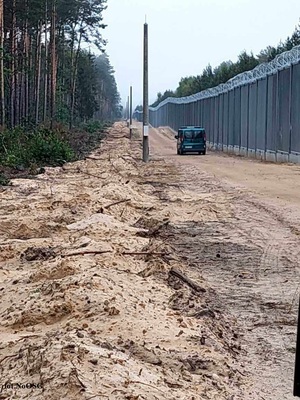 Patrole Straży Granicznej zabezpieczają wschodnią granicę naszego państwa Patrole Straży Granicznej zabezpieczają wschodnią granicę naszego państwa
