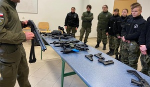 Licealiści z Wrocławia i Legnicy Licealiści z Wrocławia i Legnicy