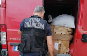 Zatrzymany tytoń pochodzący z nielegalnego źródła