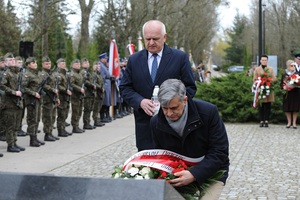 83 rocznica zbrodni katyńskiej - uroczystość w Gorzowie Wlkp. 83 rocznica zbrodni katyńskiej - uroczystość w Gorzowie Wlkp.