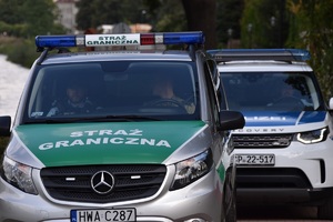 Patrol funkcjonariuszy Wspólnej Polsko-Niemieckiej Placówki w Świecku Patrol funkcjonariuszy Wspólnej Polsko-Niemieckiej Placówki w Świecku