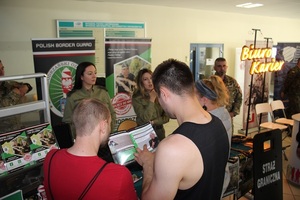 Udział funkcjonariuszy SG w imprezach, festynach i piknikach Udział funkcjonariuszy SG w imprezach, festynach i piknikach