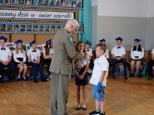 Zakończenie roku szkolnego w patronackiej podstawówce Zakończenie roku szkolnego w patronackiej podstawówce