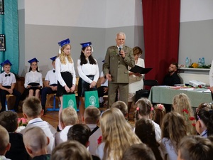 Zakończenie roku szkolnego w patronackiej podstawówce Zakończenie roku szkolnego w patronackiej podstawówce