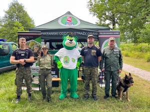 Funkcjonariusze NoOSG promowali formację Funkcjonariusze NoOSG promowali formację