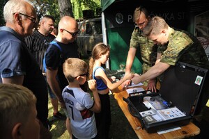 Funkcjonariusze NoOSG promowali formację Funkcjonariusze NoOSG promowali formację