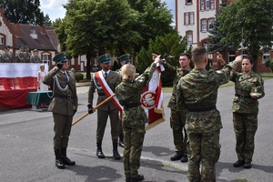 Ślubowanie funkcjonariuszy w Nadodrzańskim Oddziale Straży Granicznej Ślubowanie funkcjonariuszy w Nadodrzańskim Oddziale Straży Granicznej