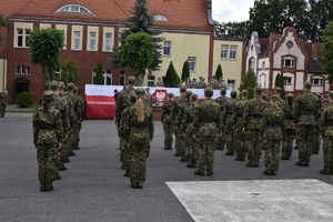 Ślubowanie funkcjonariuszy w Nadodrzańskim Oddziale Straży Granicznej Ślubowanie funkcjonariuszy w Nadodrzańskim Oddziale Straży Granicznej