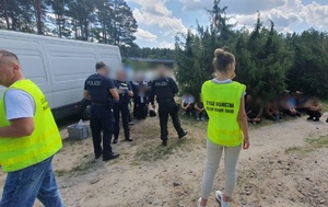 Zatrzymanie cudzoziemców po pościgu Zatrzymanie cudzoziemców po pościgu