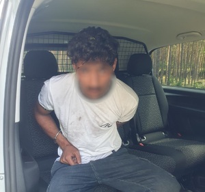 Zatrzymanie cudzoziemców po pościgu Zatrzymanie cudzoziemców po pościgu