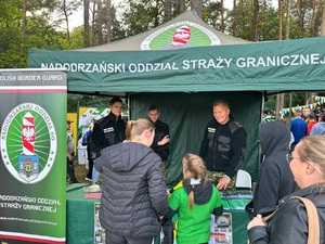 Funkcjonariusze NoOSG promowali formację Funkcjonariusze NoOSG promowali formację