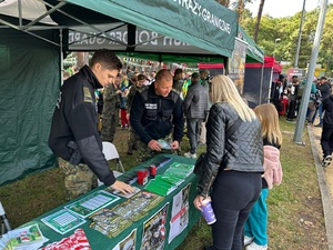 Funkcjonariusze NoOSG promowali formację Funkcjonariusze NoOSG promowali formację