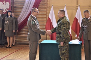 Ślubowanie funkcjonariuszy w Nadodrzańskim Oddziale Straży Granicznej Ślubowanie funkcjonariuszy w Nadodrzańskim Oddziale Straży Granicznej