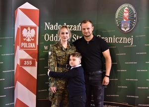 Ślubowanie funkcjonariuszy w Nadodrzańskim Oddziale Straży Granicznej Ślubowanie funkcjonariuszy w Nadodrzańskim Oddziale Straży Granicznej