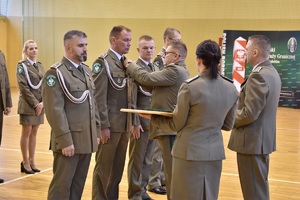 Uroczysty apel z okazji Narodowego Święta Niepodległości w Nadodrzańskim OSG Uroczysty apel z okazji Narodowego Święta Niepodległości w Nadodrzańskim OSG