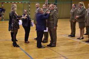 Uroczysty apel z okazji Narodowego Święta Niepodległości w Nadodrzańskim OSG Uroczysty apel z okazji Narodowego Święta Niepodległości w Nadodrzańskim OSG