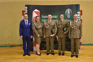 Uroczysty apel z okazji Narodowego Święta Niepodległości w Nadodrzańskim OSG Uroczysty apel z okazji Narodowego Święta Niepodległości w Nadodrzańskim OSG