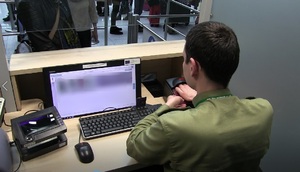 Odprawa na lotnisku Odprawa na lotnisku