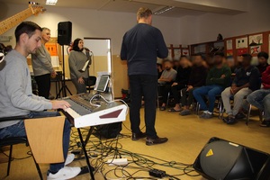 Koncert oraz kolacja świąteczno-noworoczna w krośnieńskim ośrodku Koncert oraz kolacja świąteczno-noworoczna w krośnieńskim ośrodku