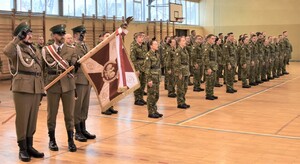 Uroczysta zbiórka w komendzie oddziału w Krośnie Odrzańskim Uroczysta zbiórka w komendzie oddziału w Krośnie Odrzańskim