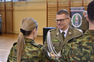 Uroczysta zbiórka w komendzie oddziału w Krośnie Odrzańskim Uroczysta zbiórka w komendzie oddziału w Krośnie Odrzańskim
