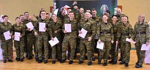 Uroczysta zbiórka w komendzie oddziału w Krośnie Odrzańskim Uroczysta zbiórka w komendzie oddziału w Krośnie Odrzańskim