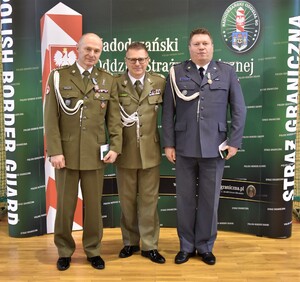 Uroczysta zbiórka w komendzie oddziału w Krośnie Odrzańskim Uroczysta zbiórka w komendzie oddziału w Krośnie Odrzańskim