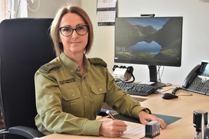 Kobietom z okazji ich święta życzymy wszystkiego najlepszego Kobietom z okazji ich święta życzymy wszystkiego najlepszego