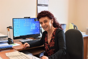 Kobietom z okazji ich święta życzymy wszystkiego najlepszego Kobietom z okazji ich święta życzymy wszystkiego najlepszego