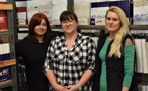 Kobietom z okazji ich święta życzymy wszystkiego najlepszego Kobietom z okazji ich święta życzymy wszystkiego najlepszego