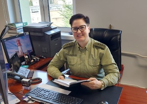 Kobietom z okazji ich święta życzymy wszystkiego najlepszego Kobietom z okazji ich święta życzymy wszystkiego najlepszego