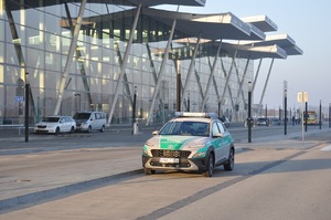 Port lotniczy we Wrocławiu-Strachowicach Port lotniczy we Wrocławiu-Strachowicach