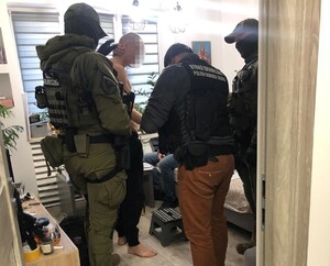 Zatrzymanie organizatorów nielegalnej migracji Zatrzymanie organizatorów nielegalnej migracji