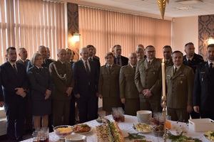 Spotkanie opłatkowe lubuskich służb mundurowych w siedzibie gorzowskiej policji Spotkanie opłatkowe lubuskich służb mundurowych w siedzibie gorzowskiej policji
