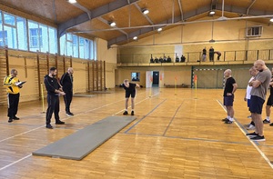 Kandydaci podczas testu sprawności fizycznej Kandydaci podczas testu sprawności fizycznej