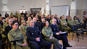 Otwarcie Wspólnej Polsko-Niemieckiej Placówki w Tuplicach - zaproszeni goście na sali podczas uroczystości Otwarcie Wspólnej Polsko-Niemieckiej Placówki w Tuplicach - zaproszeni goście na sali podczas uroczystości