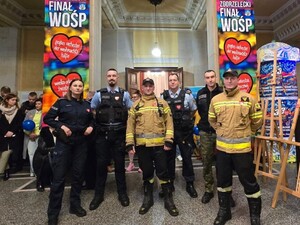 Funkcjonariusze Wspólnej Polsko Niemieckiej Placówki SG w Ludwigsdorf podczas 33. Finału WOŚP Funkcjonariusze Wspólnej Polsko Niemieckiej Placówki SG w Ludwigsdorf podczas 33. Finału WOŚP