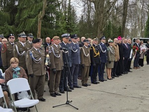 Uroczystość 85. rocznicy Zbrodni Katyńskiej na gorzowskim cmentarzu Uroczystość 85. rocznicy Zbrodni Katyńskiej na gorzowskim cmentarzu