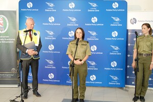 Przekazanie sprzętu funkcjonariuszom Nadodrzańskiego Oddziału Straży Granicznej Wystąpienie Komendanta Nadodrzańskiego Oddziału Straży Granicznej gen. bryg. SG Moniki Musielak