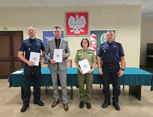 Porozumienie w sprawie klas mundurowych Porozumienie w sprawie klas mundurowych