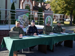 II Ogólnopolski Przegląd Musztry Klas Mundurowych II Ogólnopolski Przegląd Musztry Klas Mundurowych