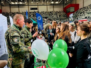 Promocja służby w Straży Granicznej podczas dni otwartych, targów lub innych wydarzeń organizowanych dla uczniów i studentów Promocja służby w Straży Granicznej podczas dni otwartych, targów lub innych wydarzeń organizowanych dla uczniów i studentów