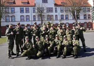 Nowi funkcjonariusze Nadodrzańskiego Oddziału Straży Granicznej na szkoleniu podstawowym w Krośnie Odrzańskim Nowi funkcjonariusze Nadodrzańskiego Oddziału Straży Granicznej na szkoleniu podstawowym w Krośnie Odrzańskim